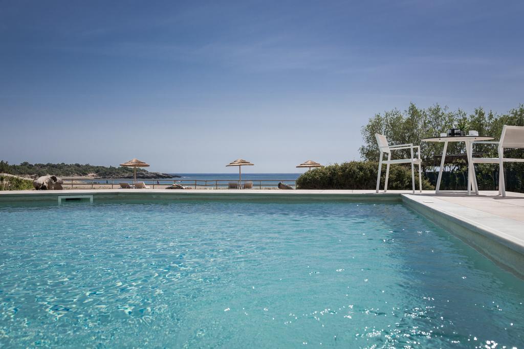 Cedar Bay Beachside Villas Palaiochora Exteriér fotografie